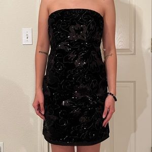 Brand: Love culture
Size: Small
Color: Black